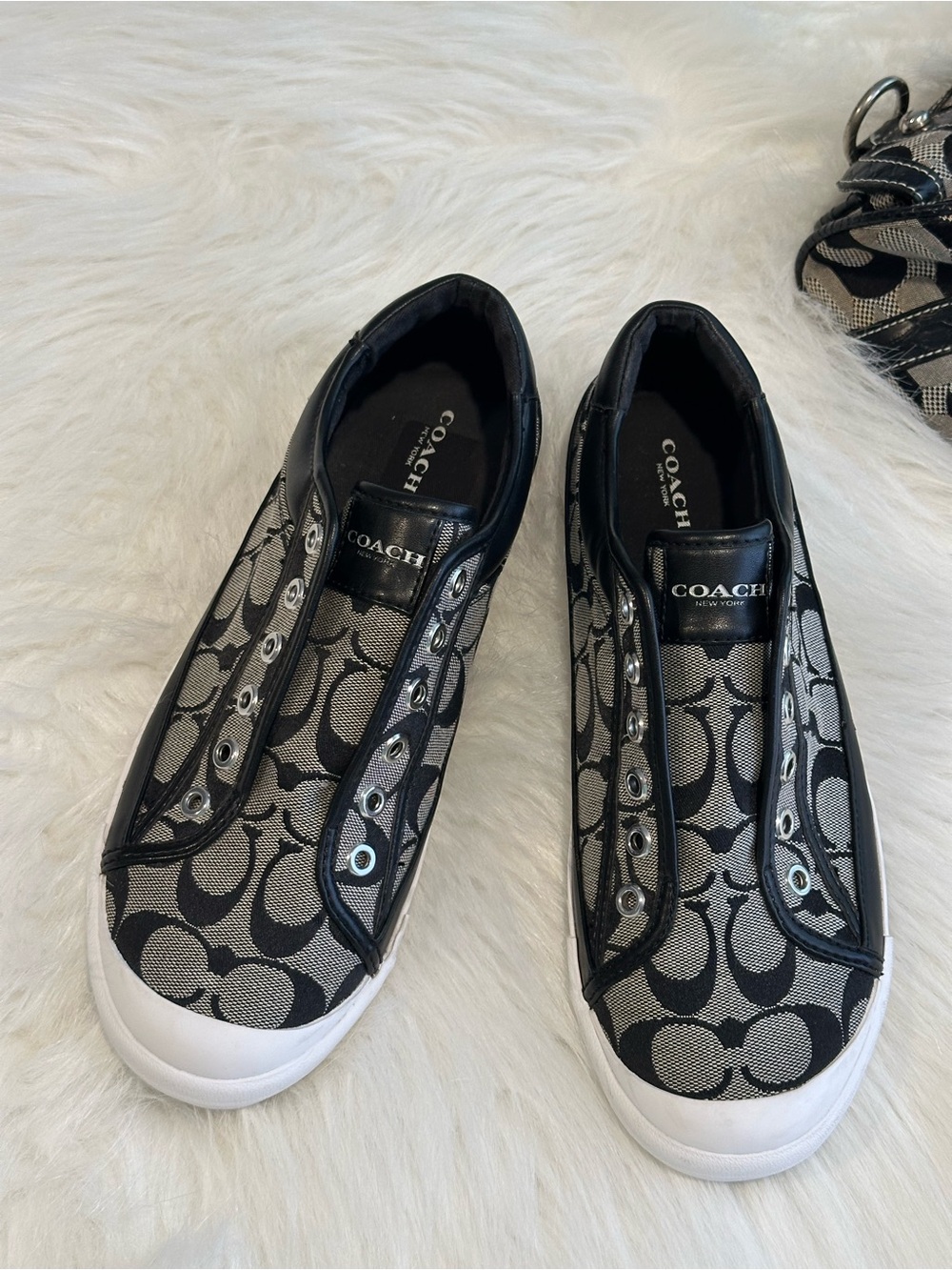 Coach Felix Women’s Sneakers – US 10B / EU 40